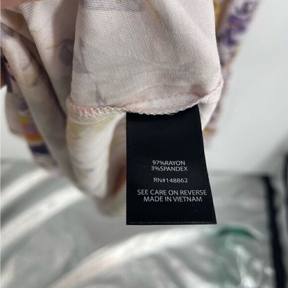 NWT Torrid Midi Dress Floral Tiered Ruffled
Stretch Gold/Purple Size 1 1X 14-16 - Picture 12 of 15